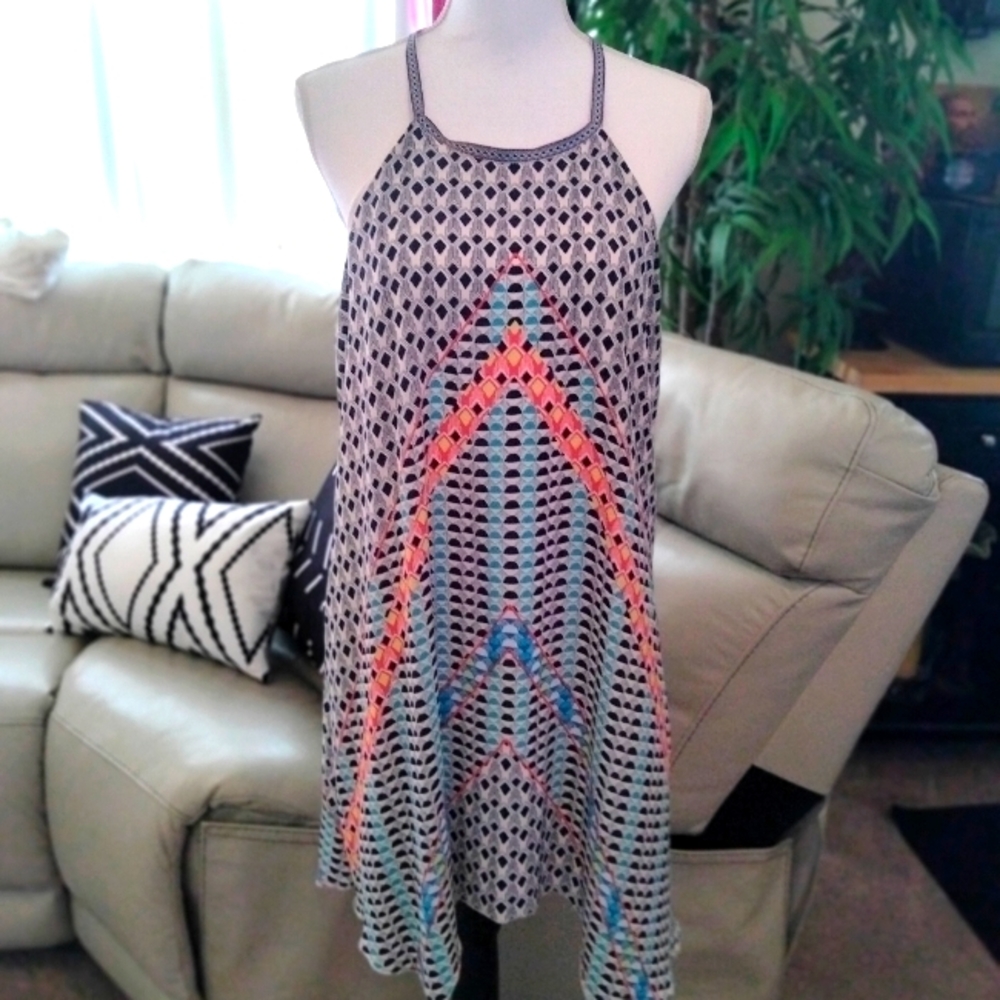 💖🔥💖 ADORABLE BACKLESS DRESS, SIZE 13